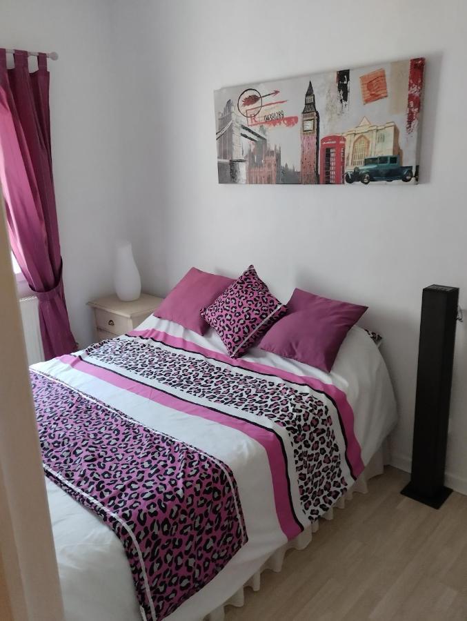 El Romarel Bed & Breakfast ลาลฟาส เดล ปี ภายนอก รูปภาพ